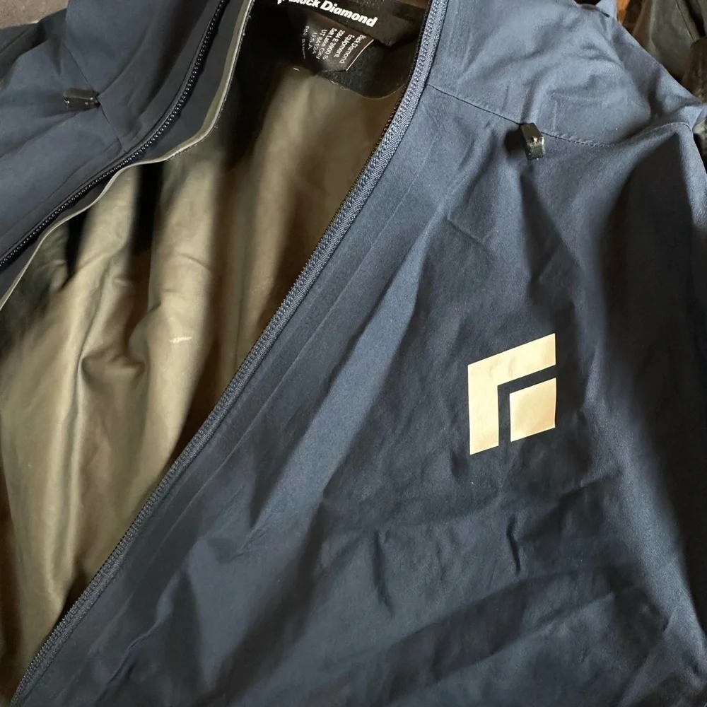 Black Diamond Liquid Point Gore-tex Shell - Navy - XS - Picture 6 of 6